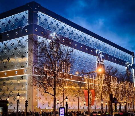 new louis vuitton hotel paris|Louis Vuitton Is Turning Its Paris Headquarters Into Its First Hotel.